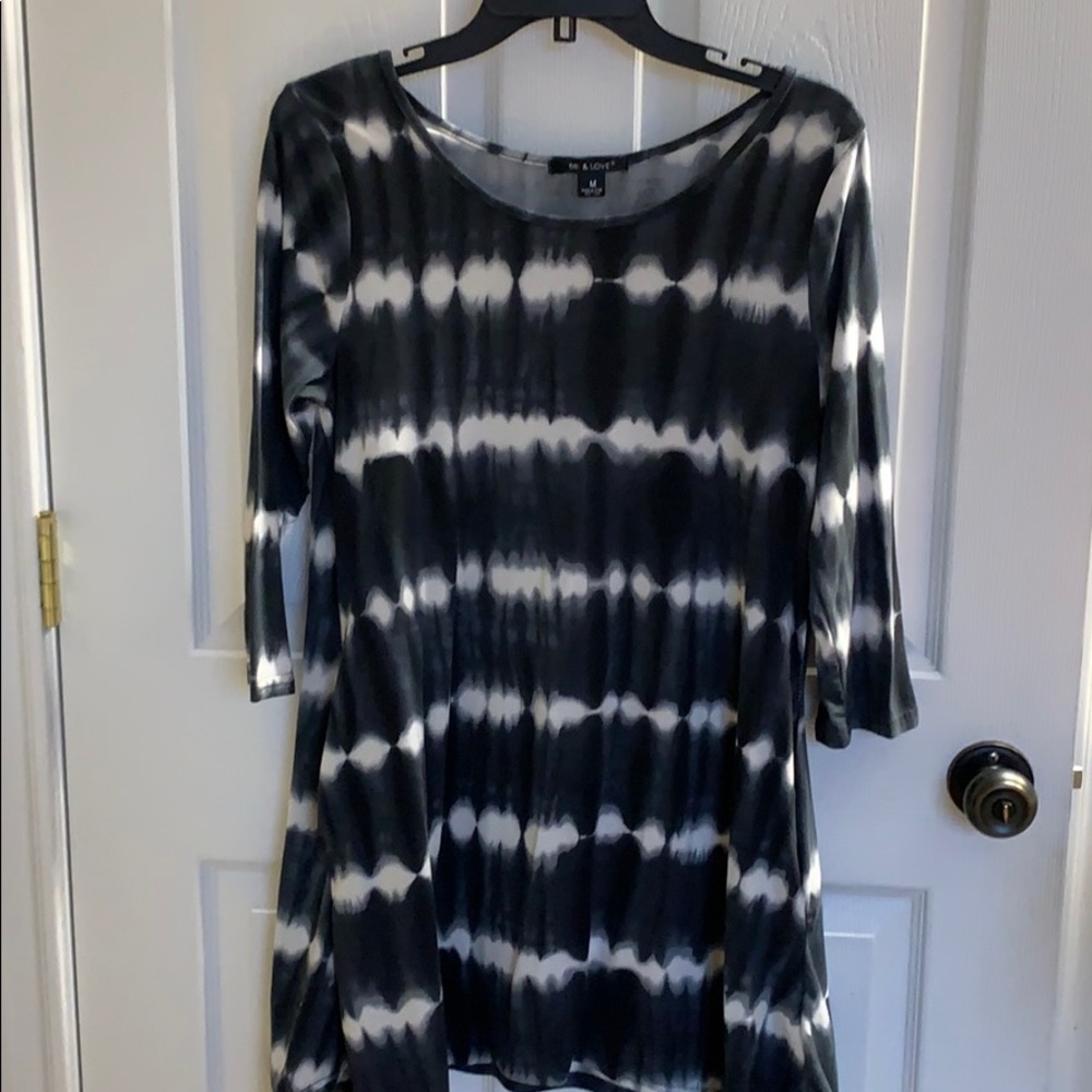 Tie dye tunic. Tie dye is so popular right now!